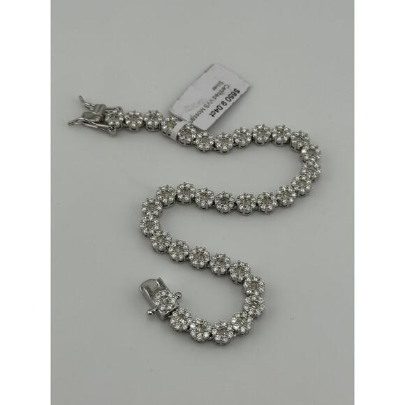 Certified VVS Moissanite 925 Sterling Silver 9.04ct Tennis Bracelet - Picture 9 of 15